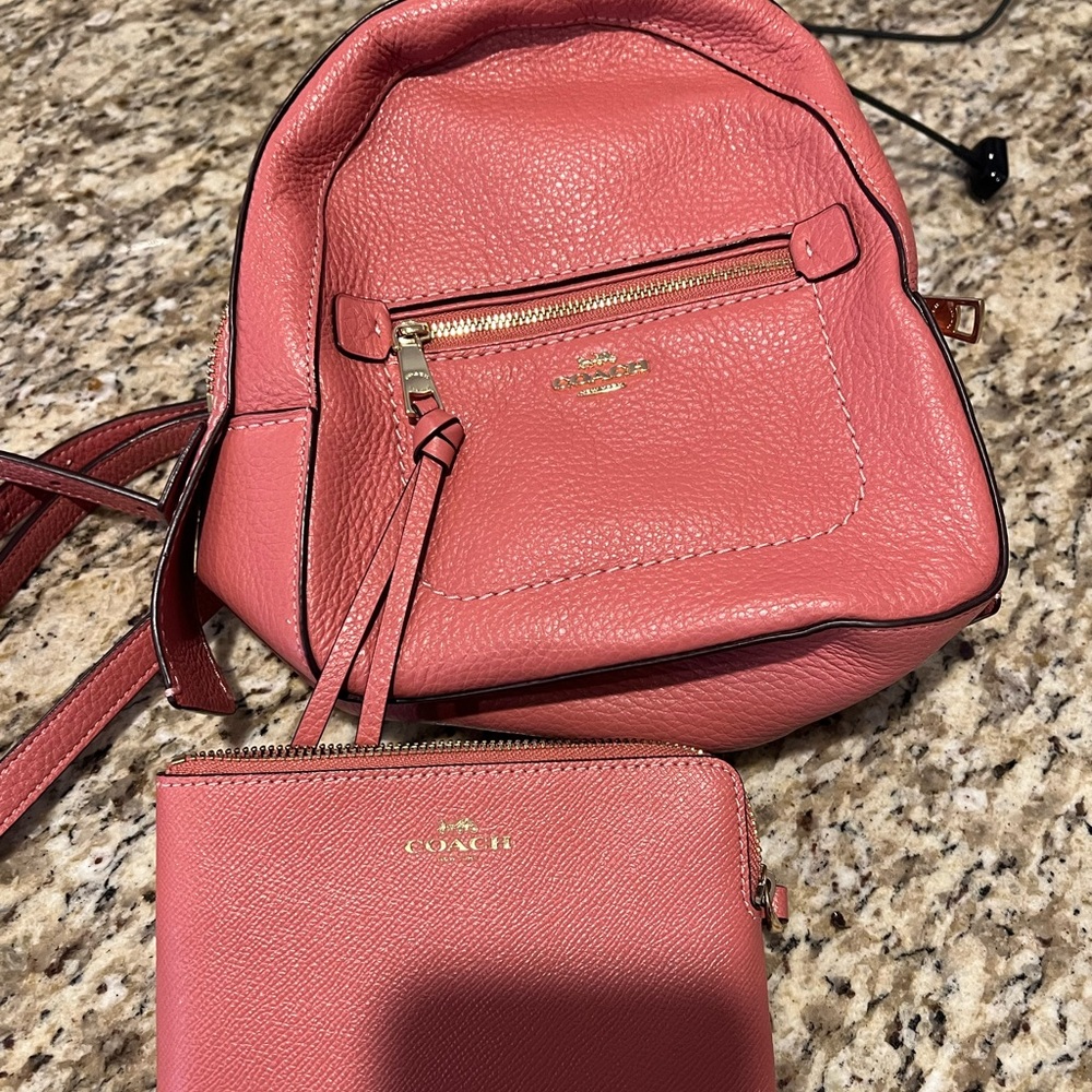 Coach convertible backpack. Great conditioning, like new! - Picture 4 of 5